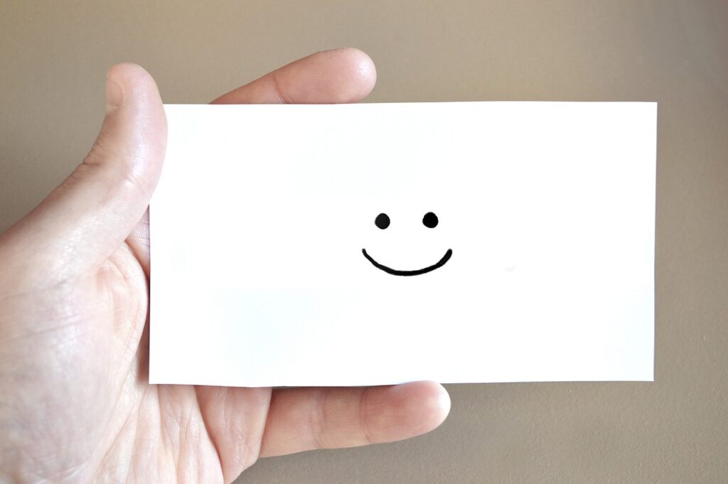smiley, map, hand-3692494.jpg